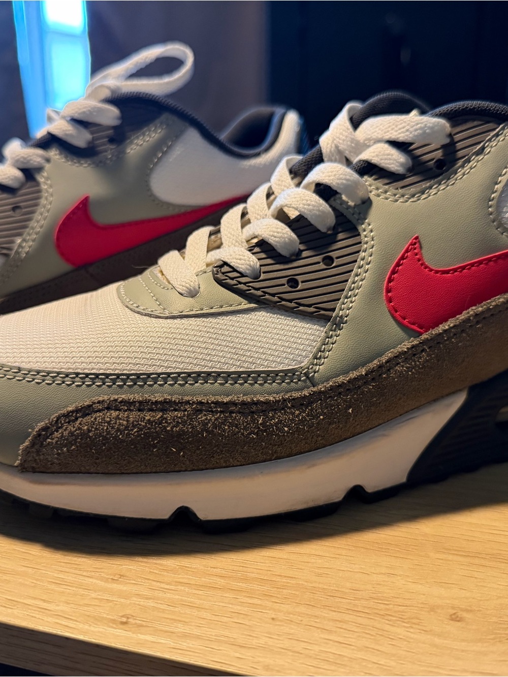 Nike Air Max 90 Essential in "Beige Chalk"
